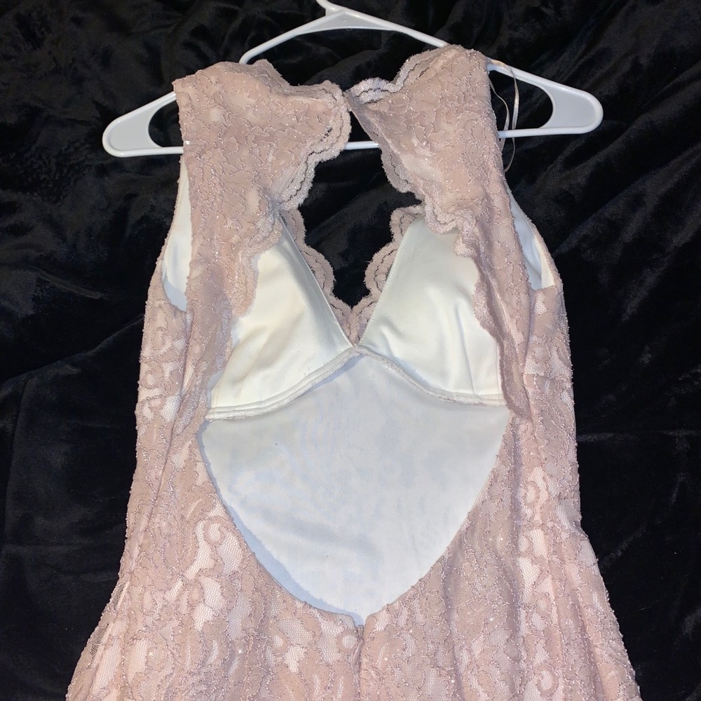 Dress - Picture 3 of 3